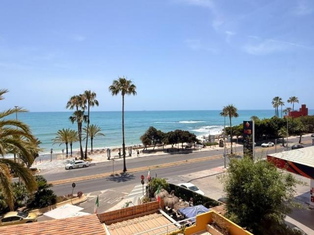Piso de alto standing de 93 m2 en venta en Benalmádena, España