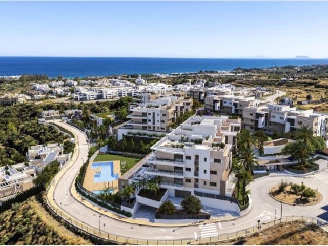 Piso de alto standing de 94 m2 en venta en El Velerin, Estepona, Málaga, Andalucía