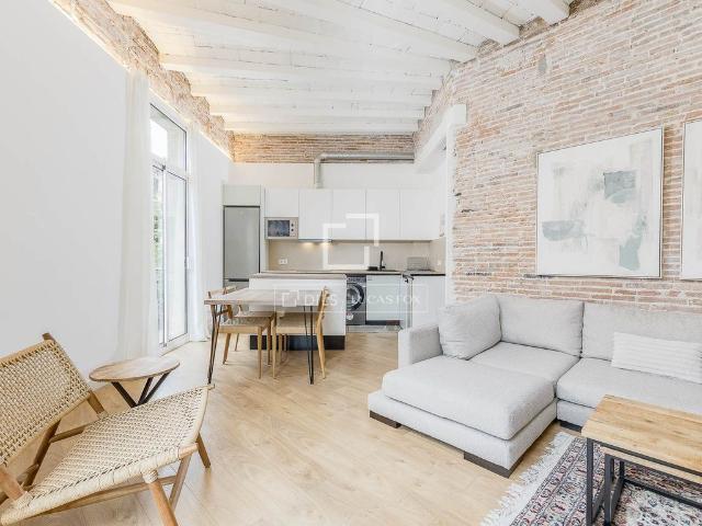 Piso de alto standing de 95 m2 en venta en Barcelona, Cataluña