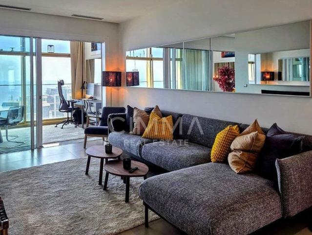 Piso de alto standing de 95 m2 en venta en Benidorm, España