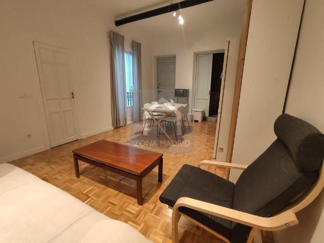 Piso de alto standing de 95 m2 en venta en Madrid, Comunidad de Madrid