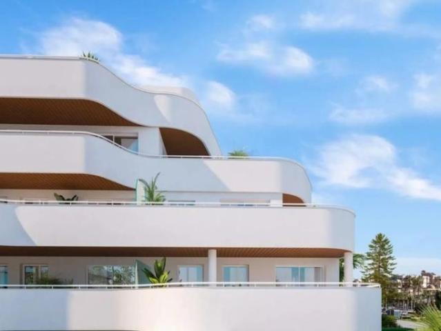 Piso de alto standing de 95 m2 en venta en Torrox, España
