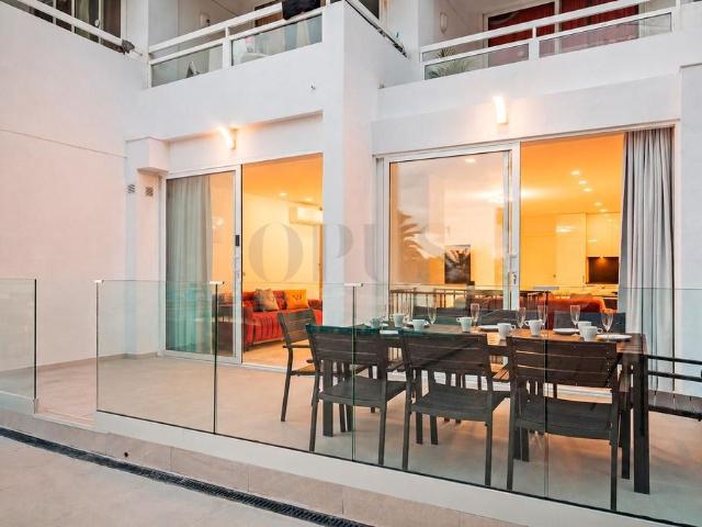 Piso de alto standing de 96 m2 en venta en Playa de las Américas, Canarias