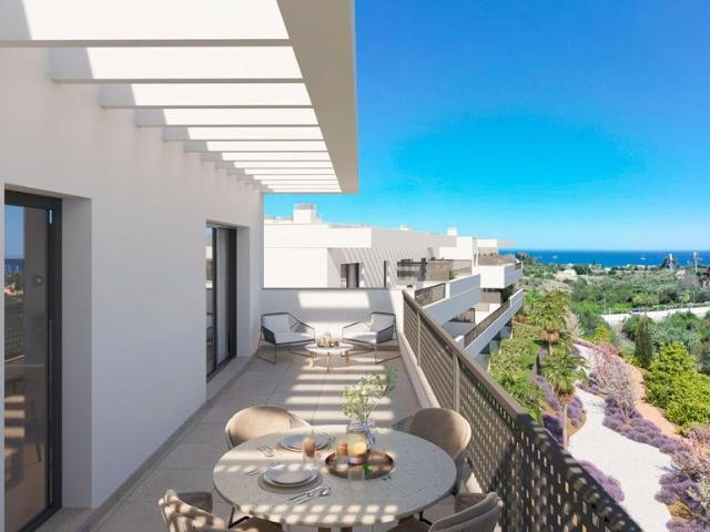 Piso de alto standing de 97 m2 en venta en Estepona, España