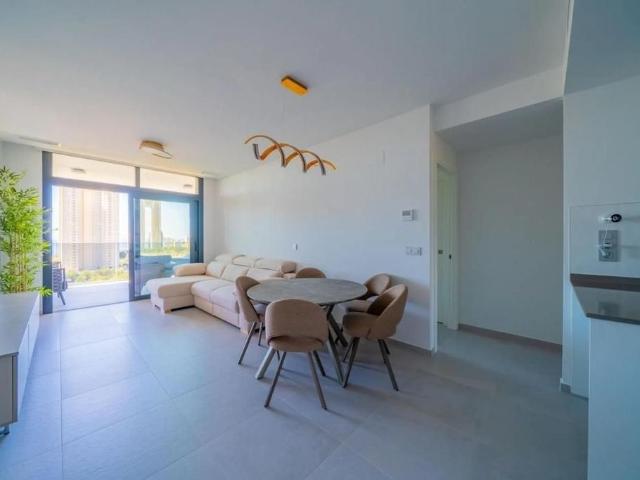 Piso de alto standing de 98 m2 en venta en Benidorm, España
