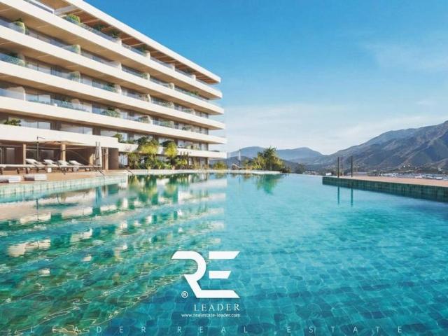 Piso de alto standing de 98 m2 en venta en Estepona, Andalucía