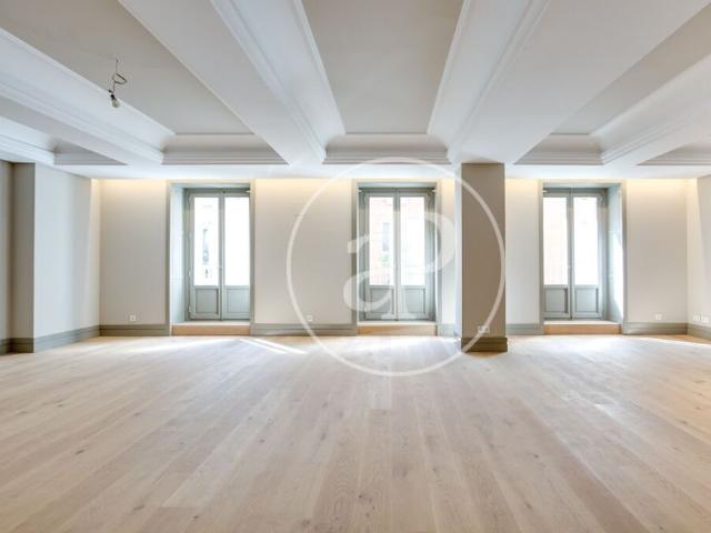 Piso de alto standing en alquiler en Madrid, España