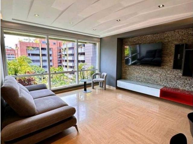 Piso de alto standing en alquiler en Nueva Caracas, Venezuela