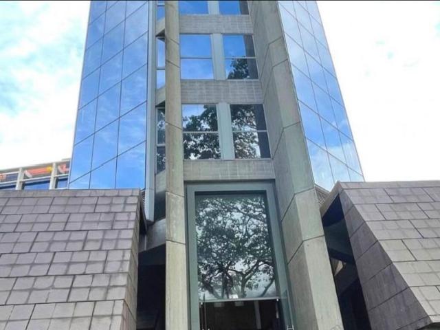 Piso de alto standing en alquiler en Nueva Caracas, Venezuela