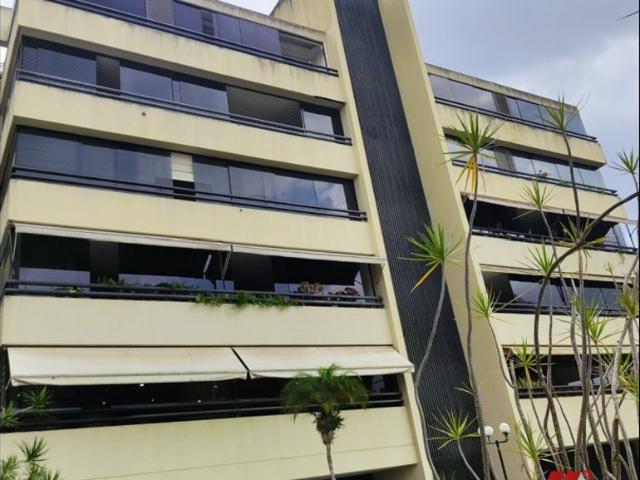 Piso de alto standing en alquiler en Nueva Caracas, Venezuela