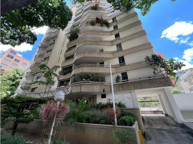 Piso de alto standing en alquiler en Nueva Caracas, Venezuela