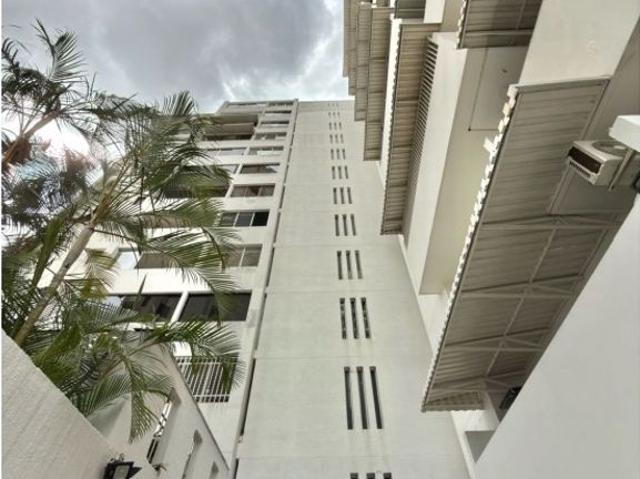 Piso de alto standing en alquiler en Nueva Caracas, Distrito Capital