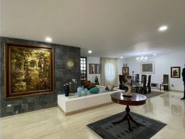 Piso de alto standing en alquiler en Nueva Caracas, Venezuela