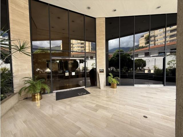 Piso de alto standing en alquiler en Nueva Caracas, Distrito Capital