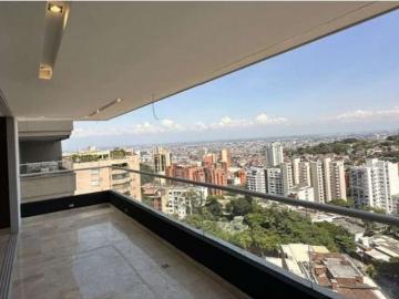 Piso de alto standing en venta en Cali, Departamento del Valle del Cauca