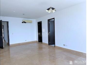 Piso de alto standing en venta en Ciudad de Panamá, Provincia de Panamá 131041 LuxuryEstate. Com