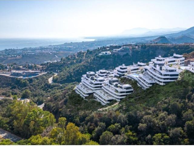 Piso de alto standing en venta en Alto de los Monteros, Marbella, Andalucía