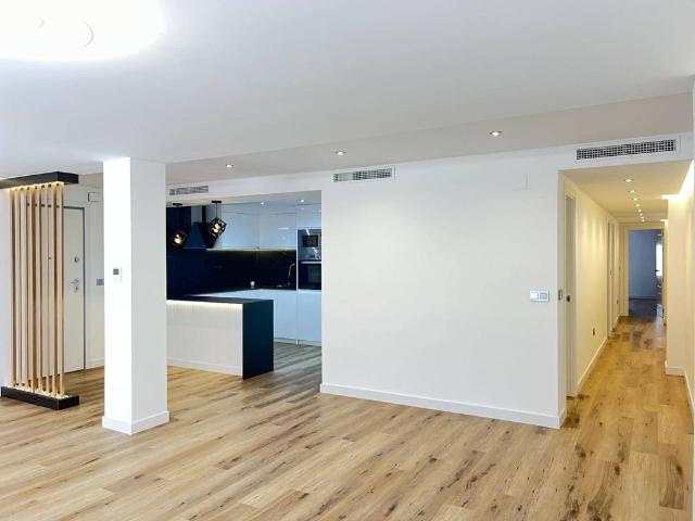 Piso de alto standing en venta en Alicante, Comunidad Valenciana