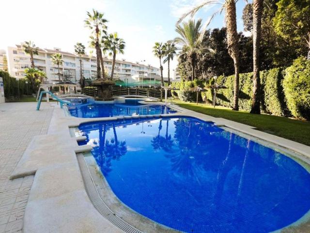 Piso de alto standing en venta en Alicante, España