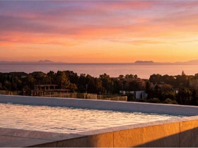 Piso de alto standing en venta en Bahia de Marbella, Marbella, Andalucía