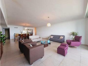 Piso de alto standing en venta en Bella Vista, Provincia de Colón 131049 LuxuryEstate. Com