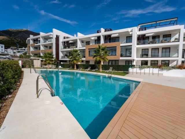 Piso de alto standing en venta en Benalmádena, España