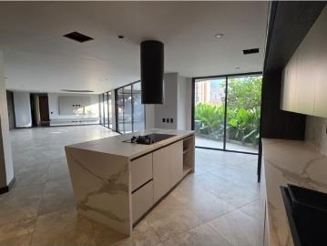 Piso de alto standing en venta en Envigado, Colombia