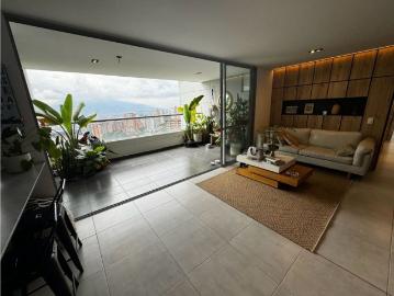 Piso de alto standing en venta en Envigado, Colombia