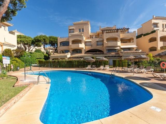 Piso de alto standing en venta en Elviria, Marbella, Andalucía