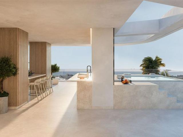 Piso de alto standing en venta en Estepona, Andalucía