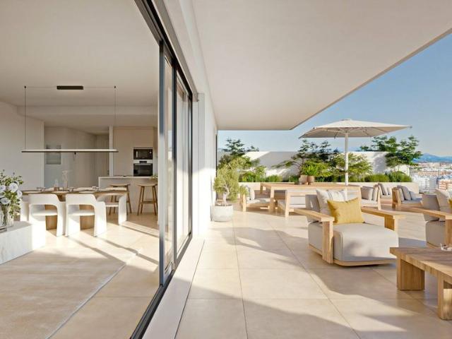 Piso de alto standing en venta en Estepona, España