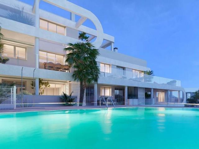 Piso de alto standing en venta en Estepona, España