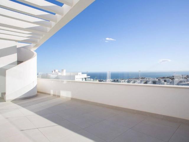 Piso de alto standing en venta en Fuengirola, Andalucía