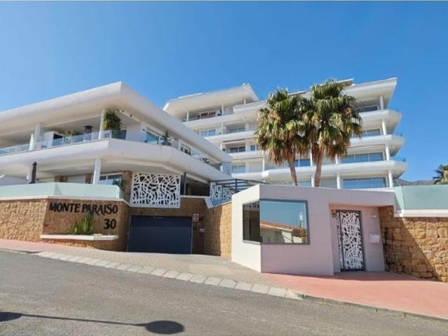 Piso de alto standing en venta en Fuengirola, España
