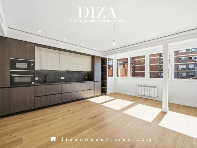 Piso de alto standing en venta en Madrid, España