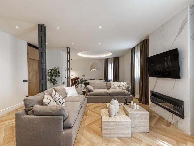 Piso de alto standing en venta en Madrid, España