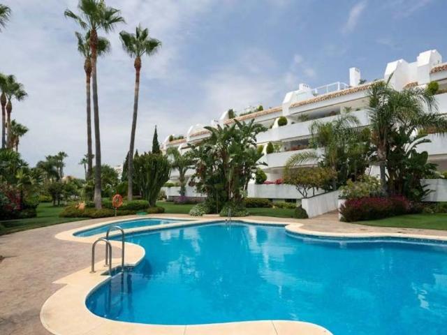Piso de alto standing en venta en Marbella, España