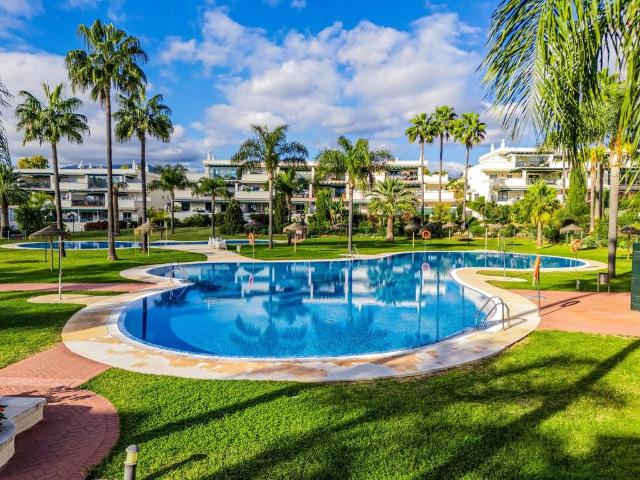 Piso de alto standing en venta en Marbella, España