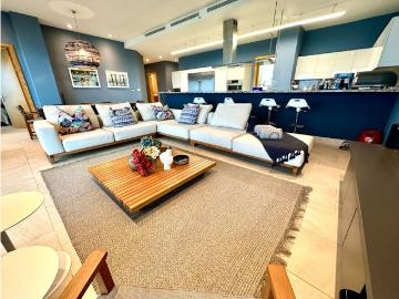 Piso de alto standing en venta en María Chiquita, Provincia de Colón 130857 LuxuryEstate. Com