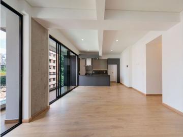 Piso de alto standing en venta en Medellín, Colombia