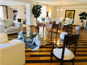 Piso de alto standing en venta en Medellín, Colombia