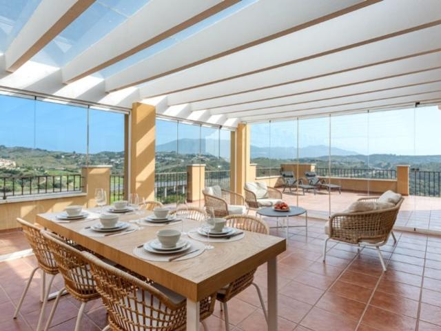 Piso de alto standing en venta en Mijas, España