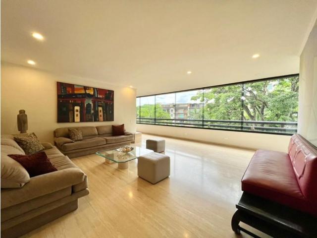 Piso de alto standing en venta en Nueva Caracas, Venezuela