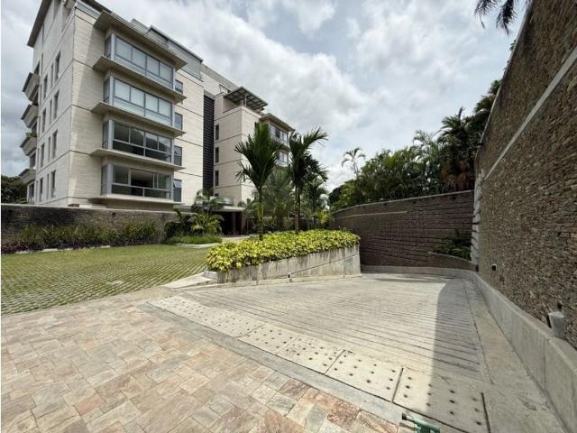Piso de alto standing en venta en Nueva Caracas, Venezuela