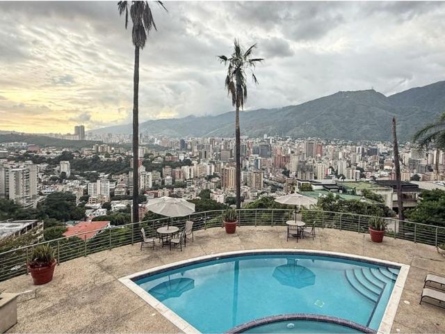 Piso de alto standing en venta en Nueva Caracas, Venezuela