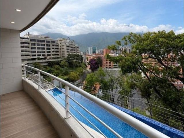 Piso de alto standing en venta en Nueva Caracas, Venezuela