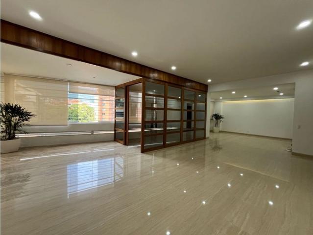 Piso de alto standing en venta en Nueva Caracas, Venezuela
