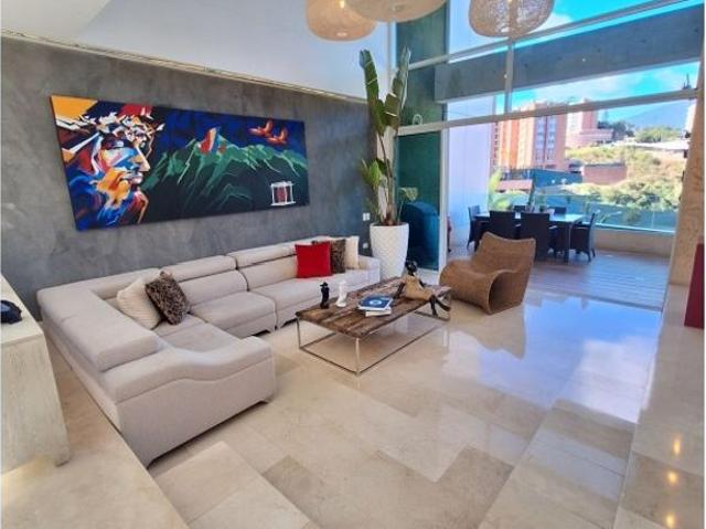 Piso de alto standing en venta en Nueva Caracas, Venezuela