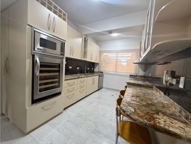 Piso de alto standing en venta en Nueva Caracas, Distrito Capital