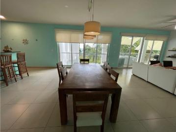 Piso de alto standing en venta en San Carlos, Panamá 131050 LuxuryEstate. Com